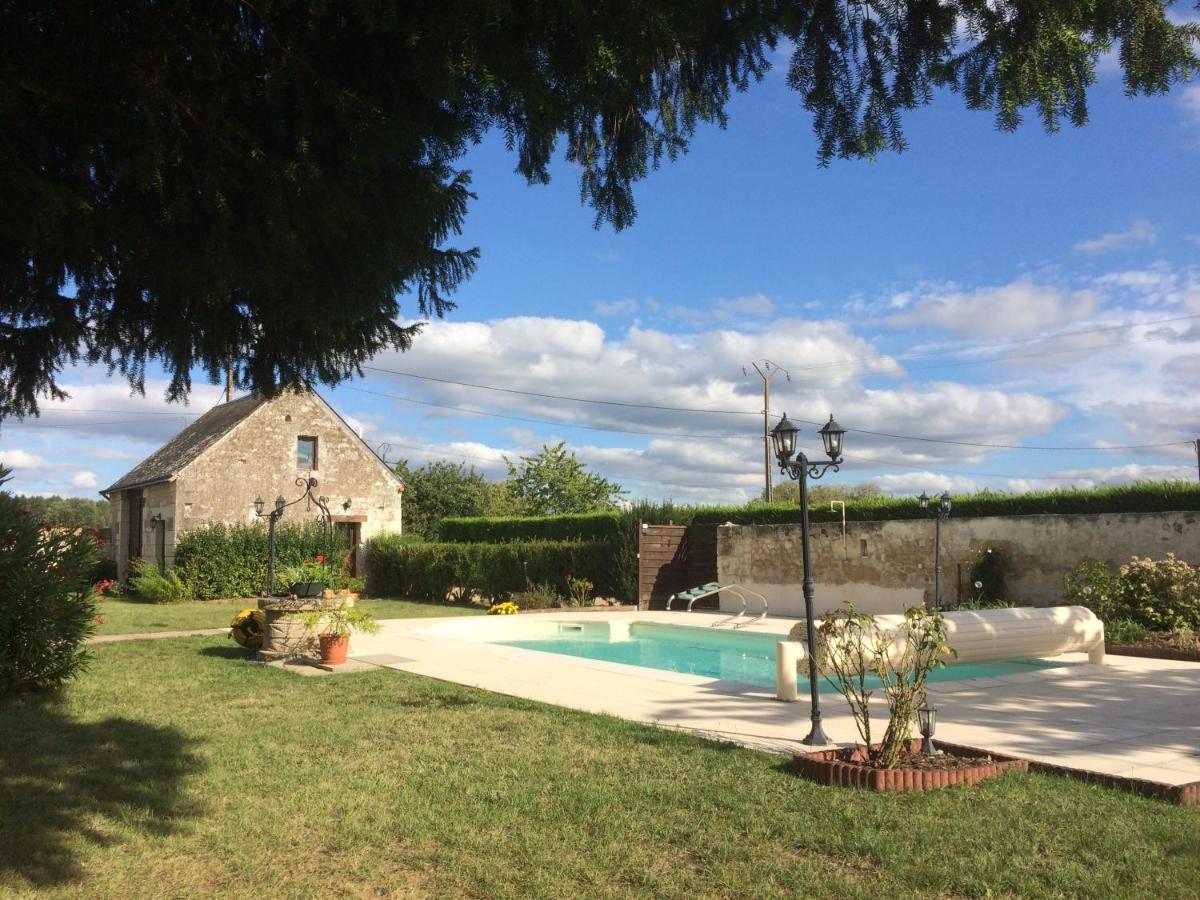 La Recre Bed & Breakfast Restigné Exterior photo