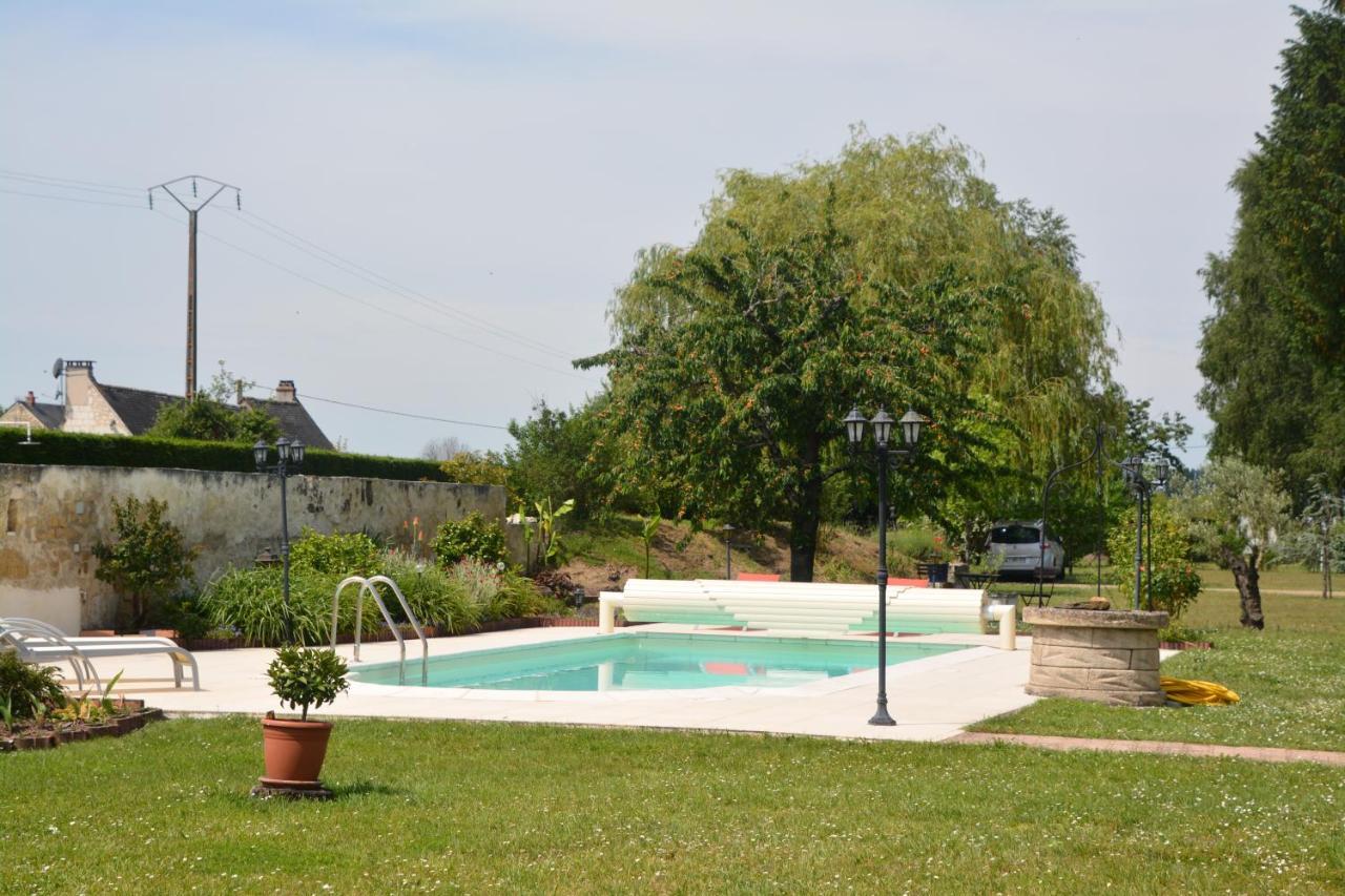 La Recre Bed & Breakfast Restigné Exterior photo